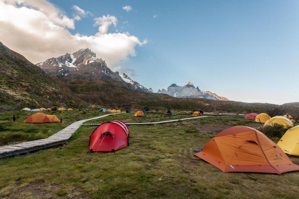 Refugio Vertice Paine Grande Torres del Paine National Park Екстериор снимка